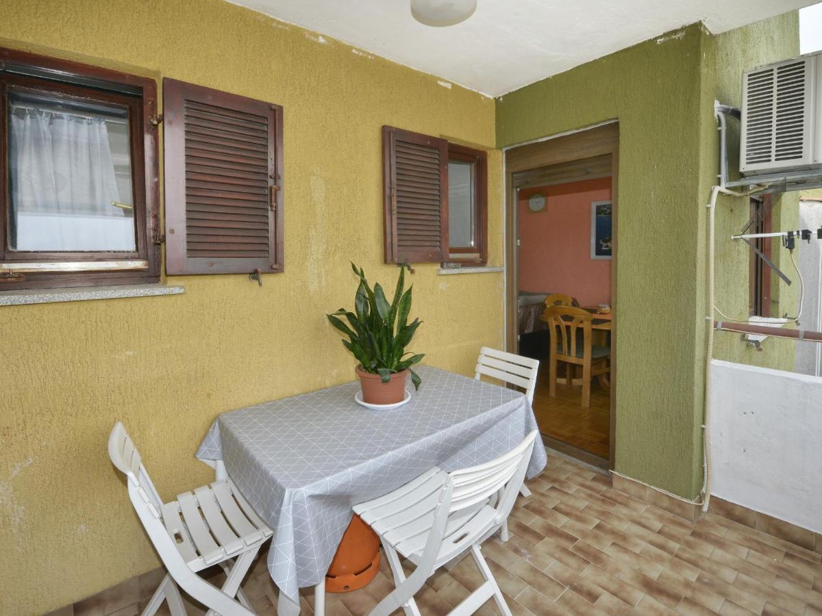 Apartman Kuki Пореч Екстериор снимка