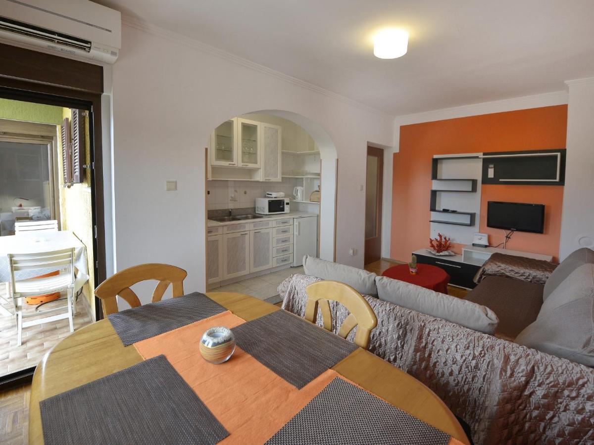 Apartman Kuki Пореч Екстериор снимка